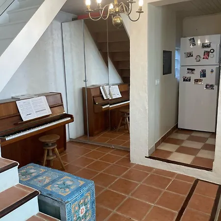 Maison De