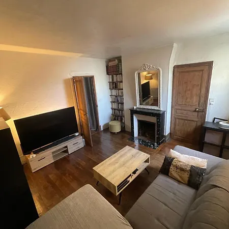 Maison De Hotel